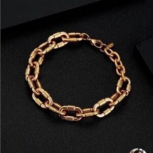 Men’s Oval Link Chain Bracelet 14K Gold Plated Stainless Steel Unique Design